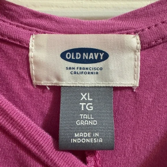 NWOT Old Navy Fuchsia Tank Top - Picture 3 of 4